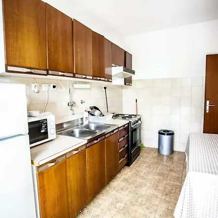 Nice Apt For 8 Persons-close To The Sandy Beaches Daire *
